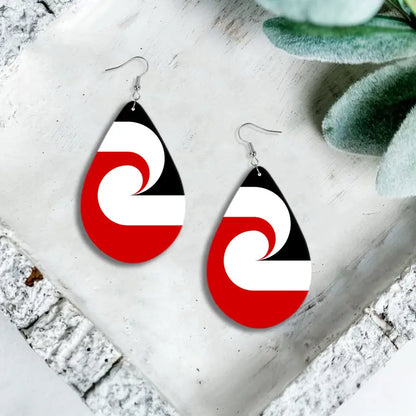 Tino Rangatiratanga - Earrings